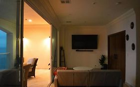 Ocean Front Condo @ Las Olas Grand